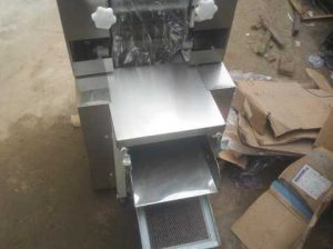 Standing chinchin cutter electric