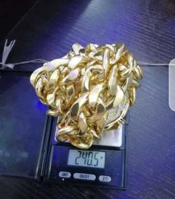 18k Cubans Chain