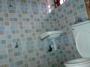 A room self-contained