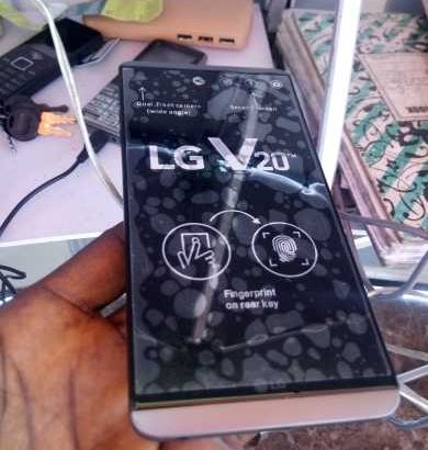 LG V20 Android phone
