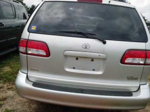 Toyota sienna 2002 Ash
