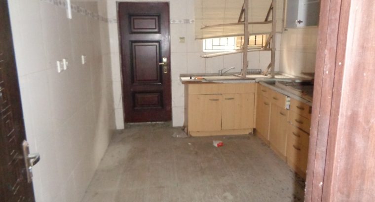 For sale 4bedroom Semi Detached duplex on 2floors,