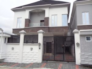 For sale 5 bedroom fully detached duplex with BQ a