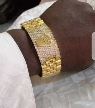 Pure 18k Golds