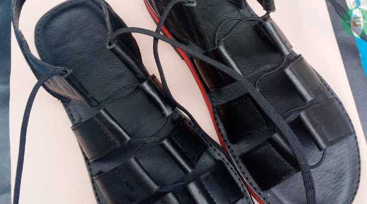 Monigel handmade footwears