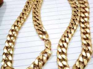 Cuban Hand and necklace