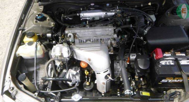 CLEAN TOYOTA CAMRY