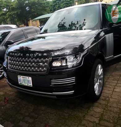 range rover Vogue and land cruiser