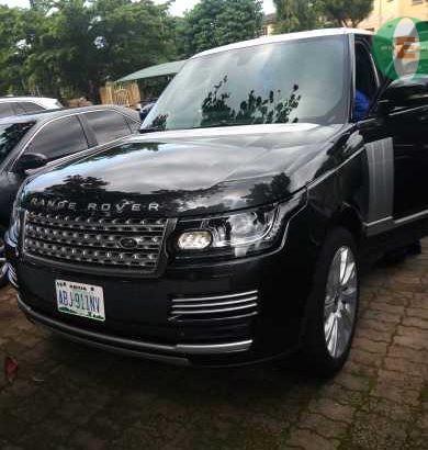 range rover Vogue and land cruiser