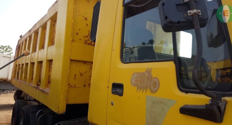 Hawo trucks for sale in apapa lagos