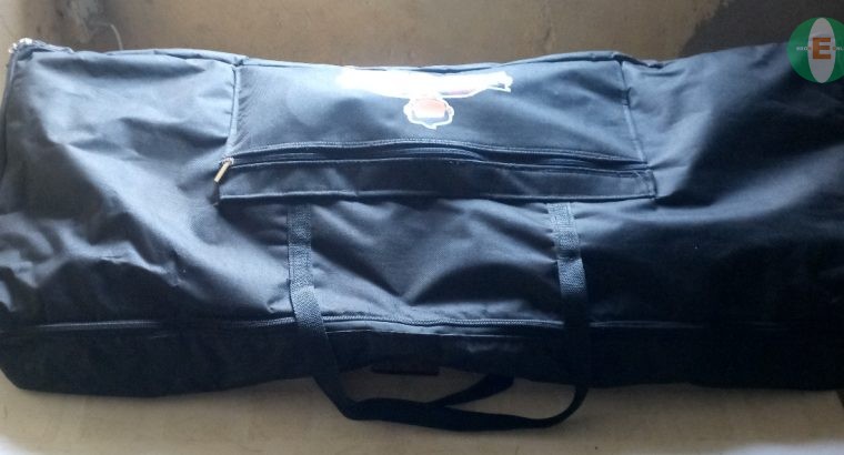 Casio LK-220 Piano (Keyboard)